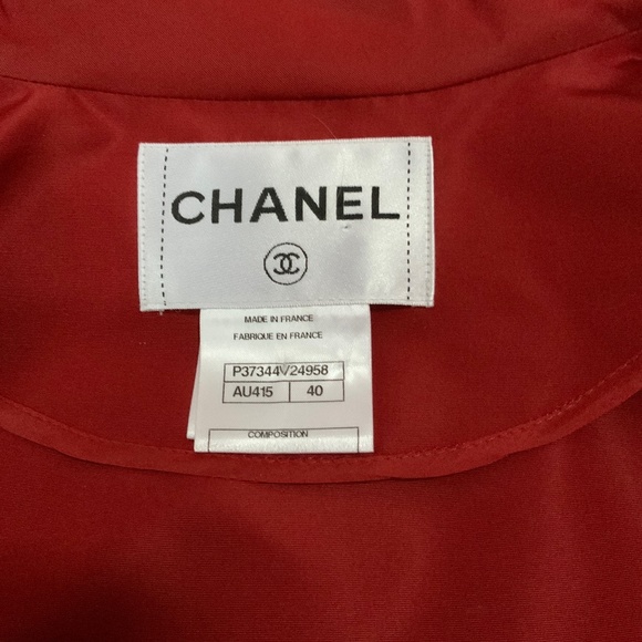 CHANEL Silk Trench Coat - Picture 5 of 6